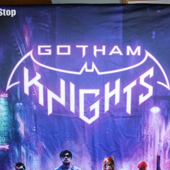 Gotham Knights Game Stop 7Ft x 4Ft Fabric Poster Promotional Signage Batman - Picture 2 of 9